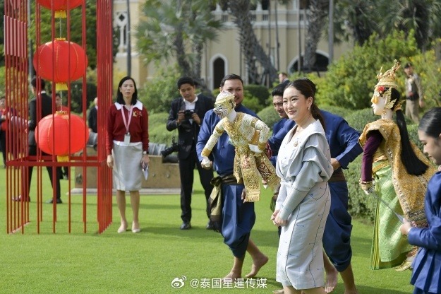 队伍表现