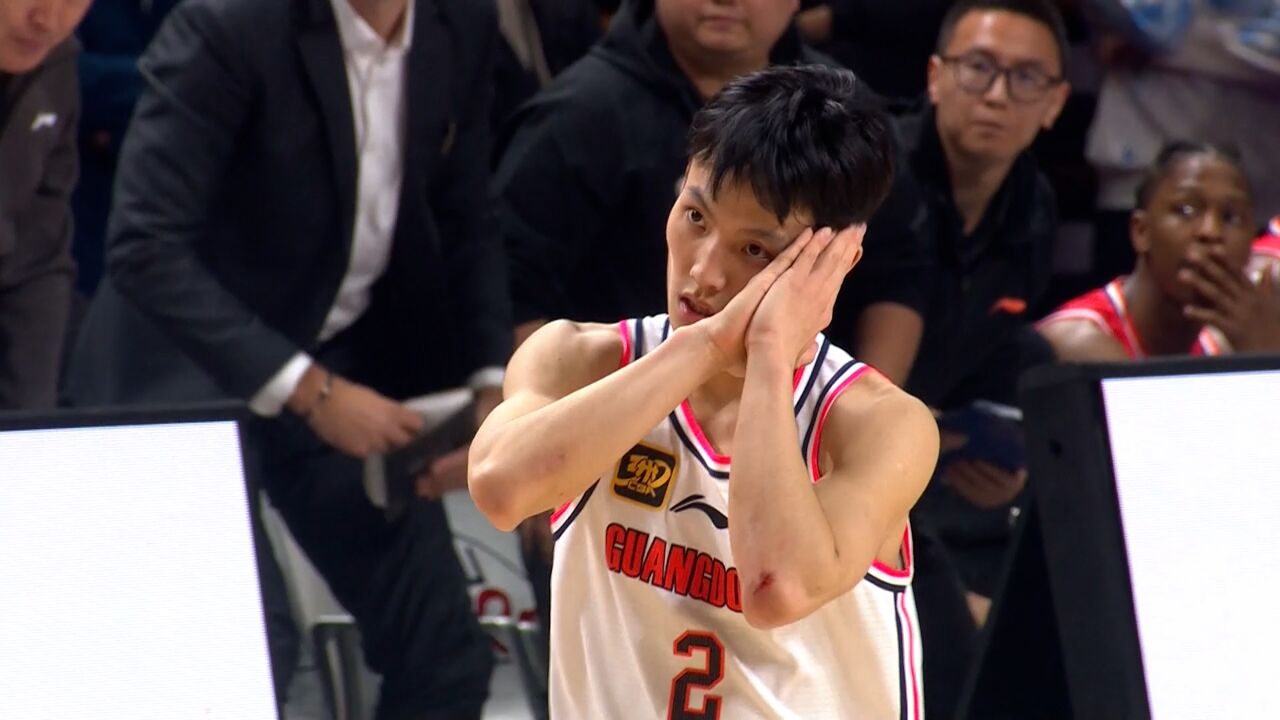 暗藏着对选